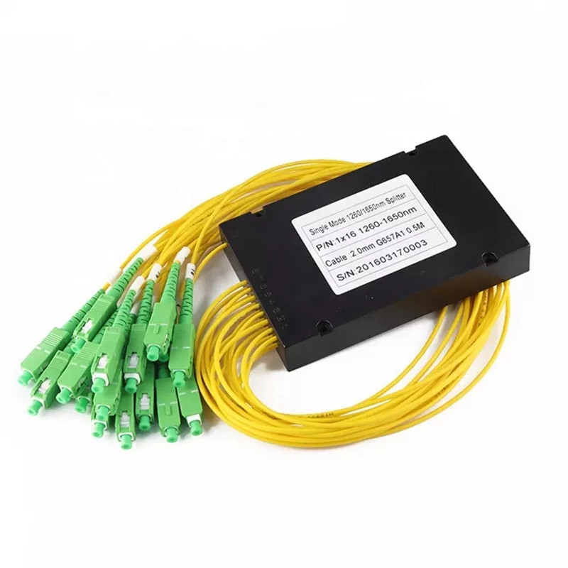 Una guía para divisores PLC 1×16 para implementación de fibra MDU