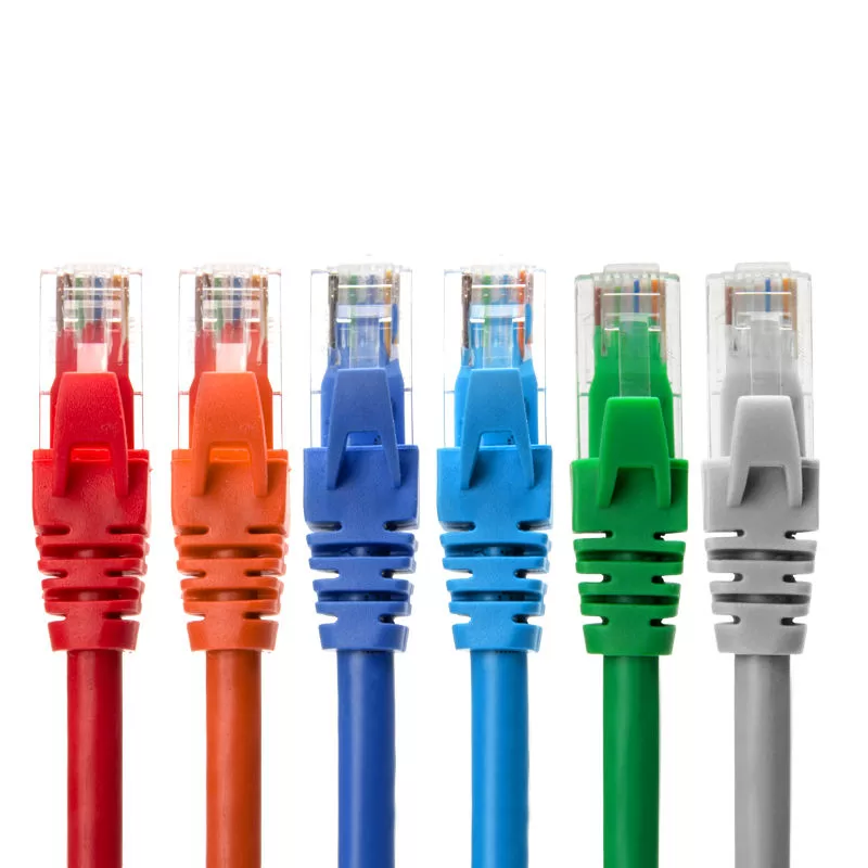 Cables de conexión Cat5e: conectividad confiable para su red